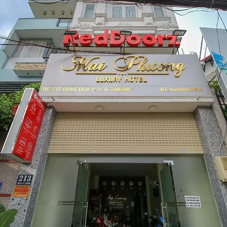 Reddoorz Plus @ Dong Den Street Hotel